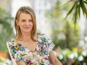Julie Montagu bio
