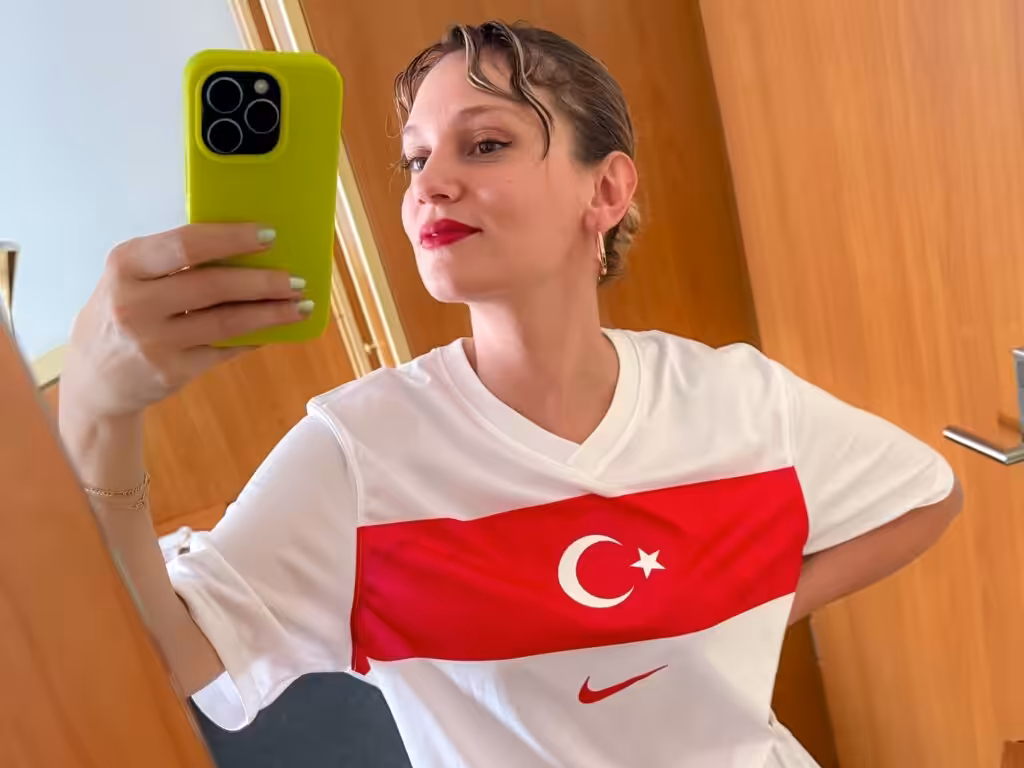 Farah Zeynep Abdullah bio