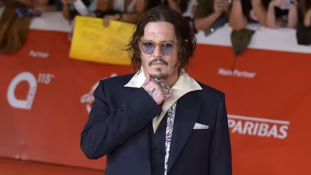 Johnny Depp Lost $721K To A Fraudster And Didn’t Even Notice Johnny Depp Lost 721K To A Fraudster And Didnt Even Notice