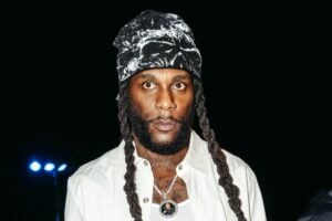 Burna Boy Biography, Real Name, Career, Girlfriend, Family, Albums, Net Worth